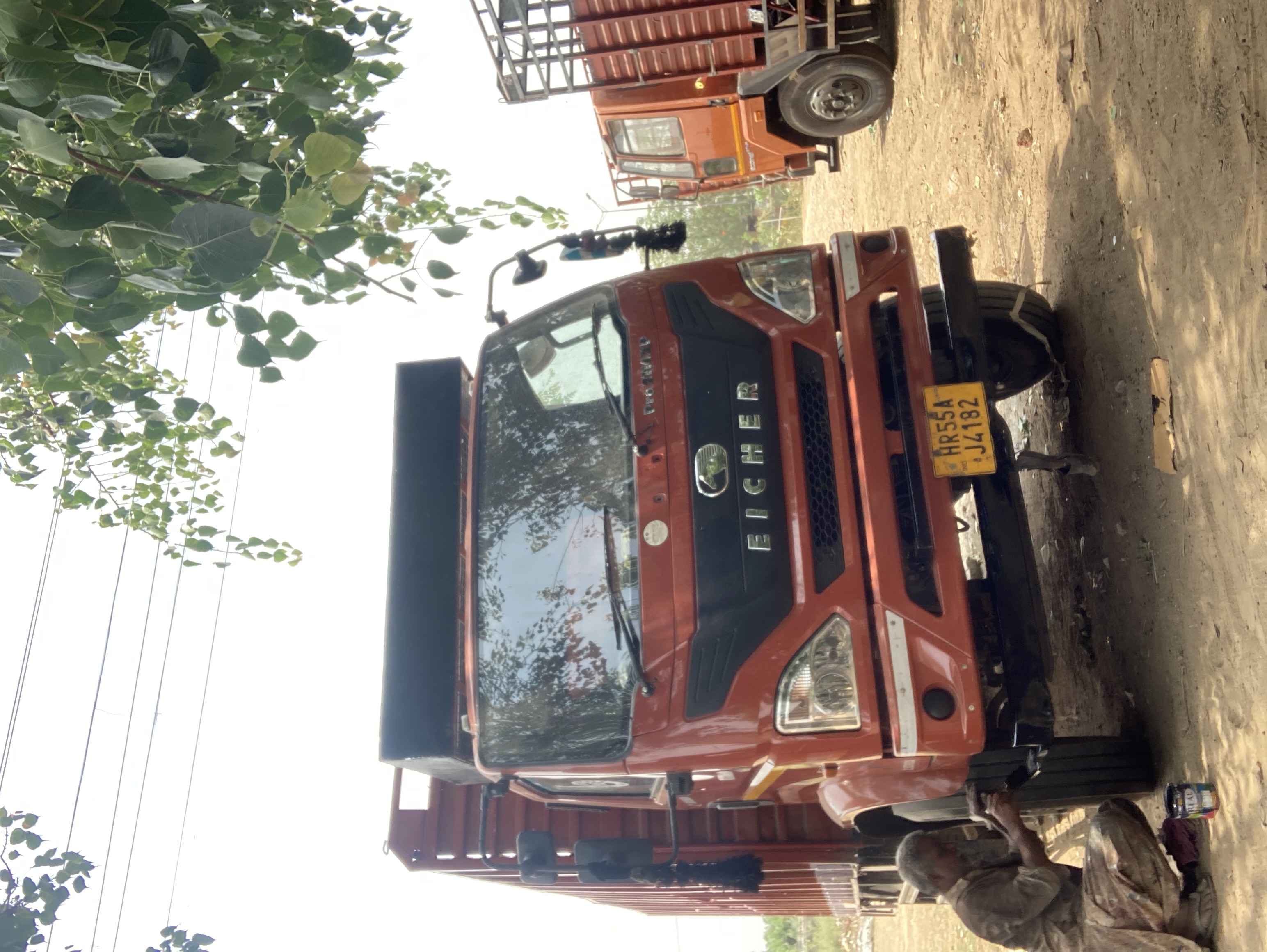 Urgent Hiring: 20ft Eicher Commercial Truck Driver in Faridabad | ₹18,000 + Daily Allowance Vacancy - Mein2 Drivers