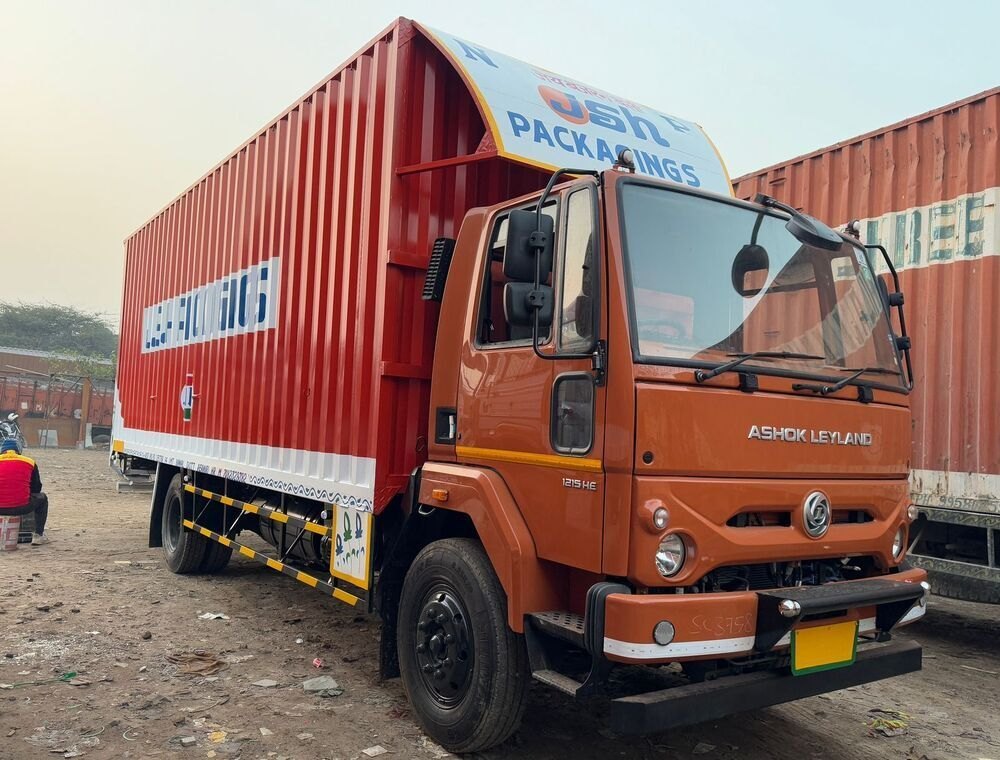 20ft Eicher Truck, Open Body